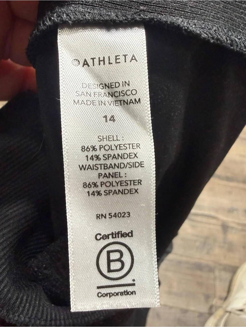 Athleta Brooklyn  Ankle Black Pants Pull-up Pant Women's Size 14